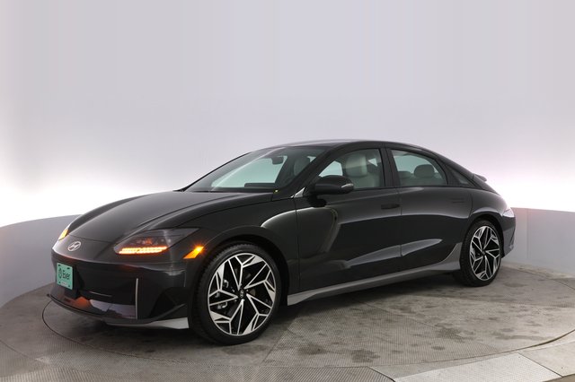 2024 Hyundai IONIQ 6 — photo 14 of 21