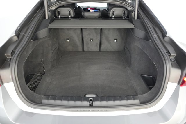 2024 BMW i4 — photo 6 of 20