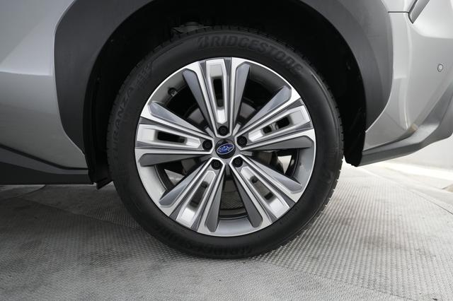 2023 Subaru Solterra — photo 7 of 26