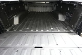 2024 Chevrolet Silverado EV — photo 6 of 24