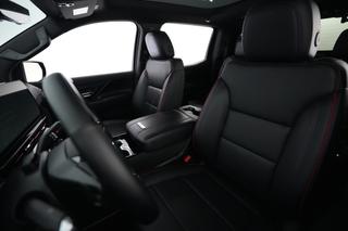 2024 Chevrolet Silverado EV — photo 3 of 24