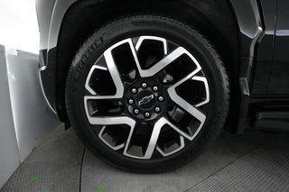 2024 Chevrolet Silverado EV — photo 9 of 24