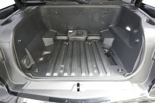 2024 Chevrolet Silverado EV — photo 14 of 24