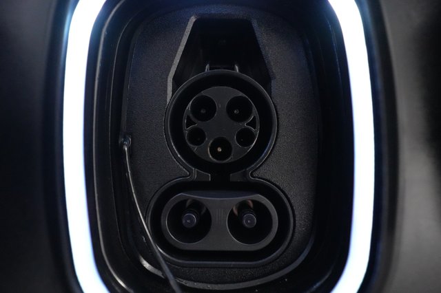 2024 Chevrolet Silverado EV — photo 8 of 24