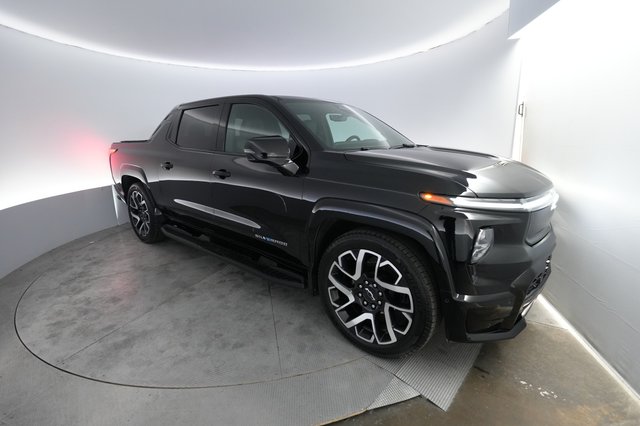 2024 Chevrolet Silverado EV — VIN 1GC40ZEL0RU301978
