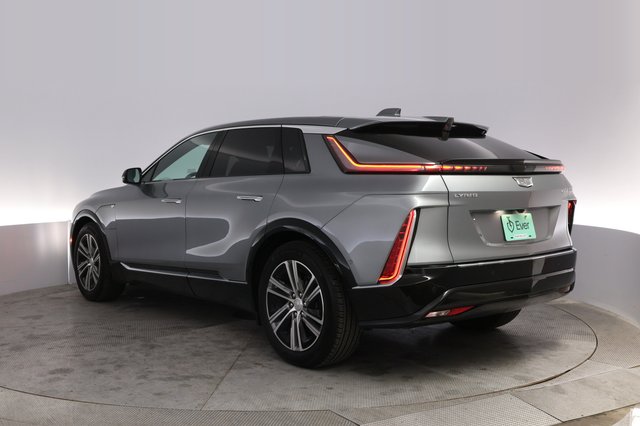 2024 Cadillac Lyriq — photo 13 of 20