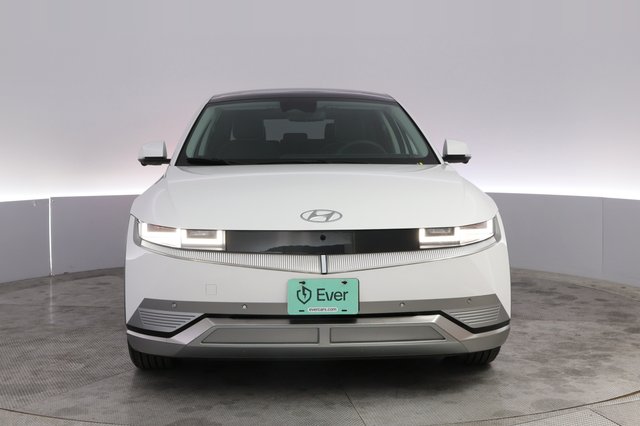 2024 Hyundai IONIQ 5 — photo 9 of 21
