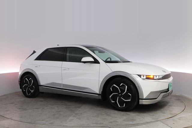 2024 Hyundai IONIQ 5 — photo 11 of 21