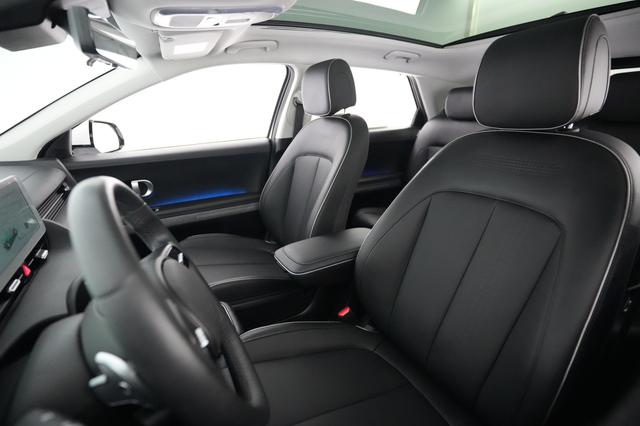 2024 Hyundai IONIQ 5 — photo 3 of 21