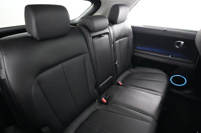 2024 Hyundai IONIQ 5 — photo 4 of 21