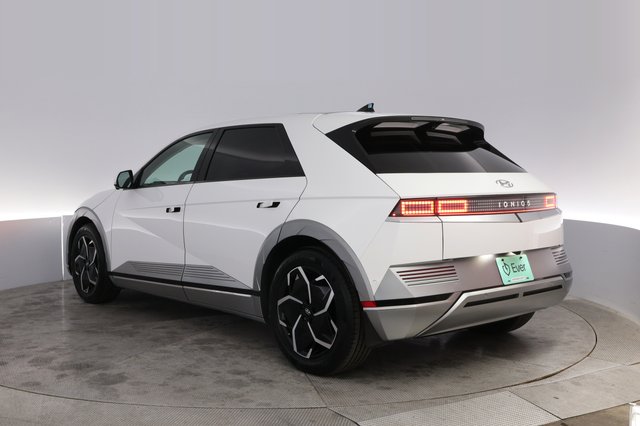 2024 Hyundai IONIQ 5 — photo 13 of 21