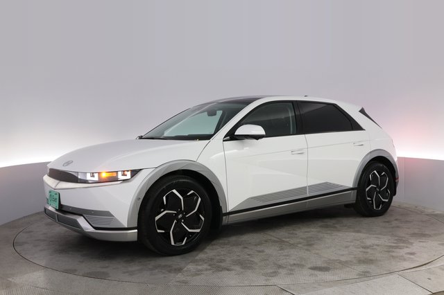 2024 Hyundai IONIQ 5 — photo 14 of 21
