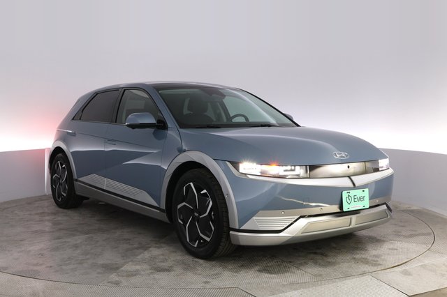 2024 Hyundai IONIQ 5 — photo 10 of 23