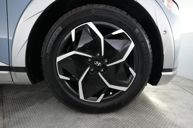 2024 Hyundai IONIQ 5 — photo 16 of 23