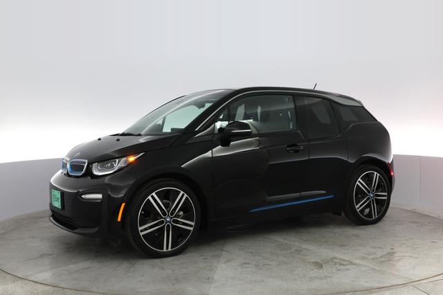 2021 BMW i3 — photo 8 of 11