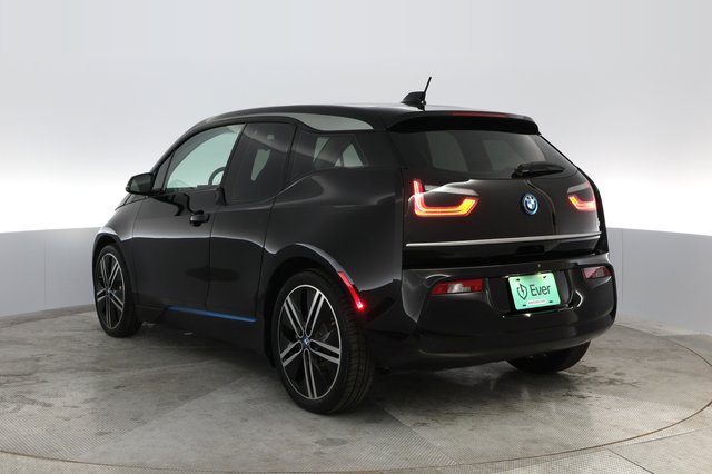 2021 BMW i3 — photo 7 of 11