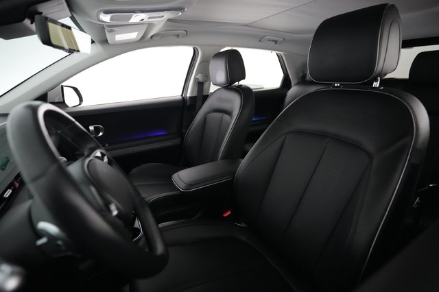 2024 Hyundai IONIQ 5 — photo 3 of 21
