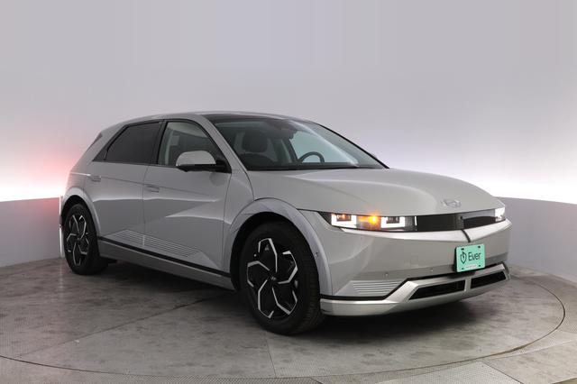 2024 Hyundai IONIQ 5 — photo 10 of 21