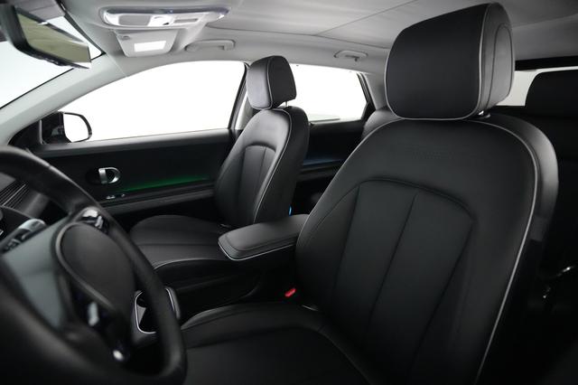 2024 Hyundai IONIQ 5 — photo 3 of 21