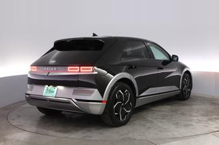 2024 Hyundai IONIQ 5 — photo 2 of 21