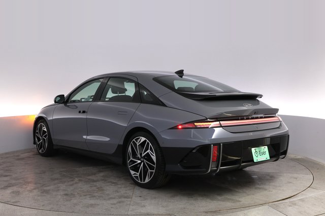 2024 Hyundai IONIQ 6 — photo 13 of 25