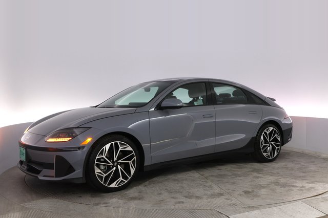 2024 Hyundai IONIQ 6 — photo 14 of 25