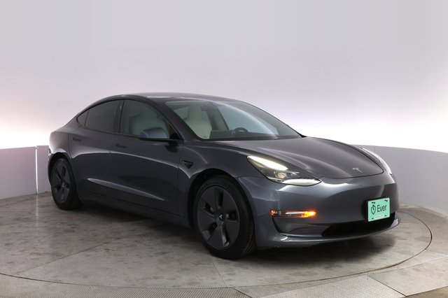 2021 Tesla Model 3 — photo 10 of 22