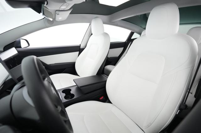 2021 Tesla Model 3 — photo 3 of 22