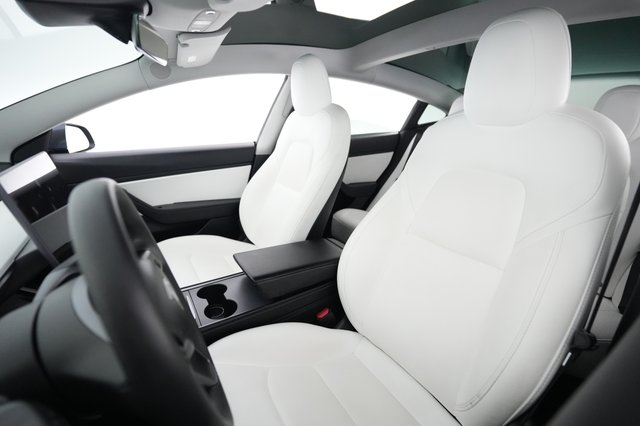 2021 Tesla Model 3 — photo 3 of 22