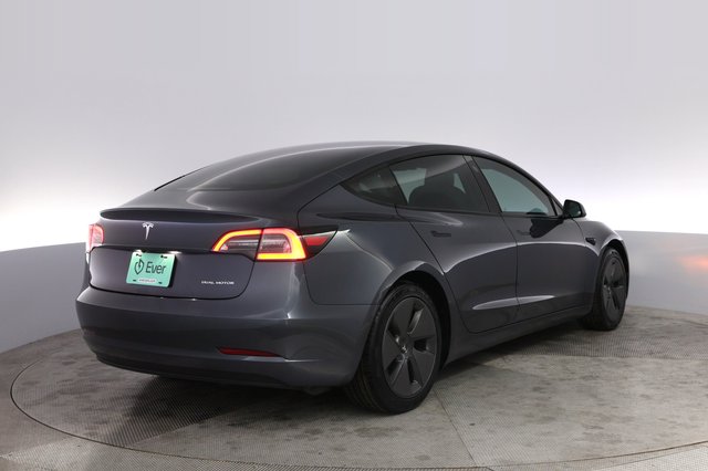 2021 Tesla Model 3 — photo 2 of 22