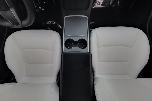 2021 Tesla Model 3 — photo 20 of 22