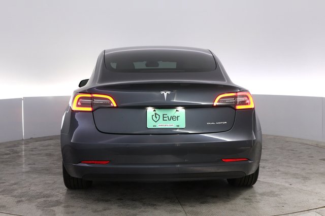 2021 Tesla Model 3 — photo 12 of 22