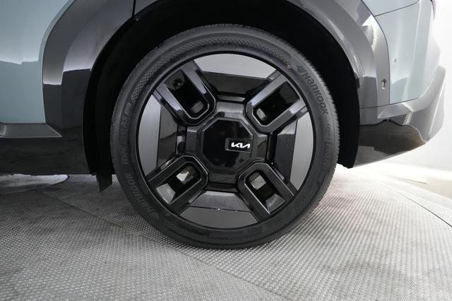 2024 Kia EV9 — photo 7 of 23
