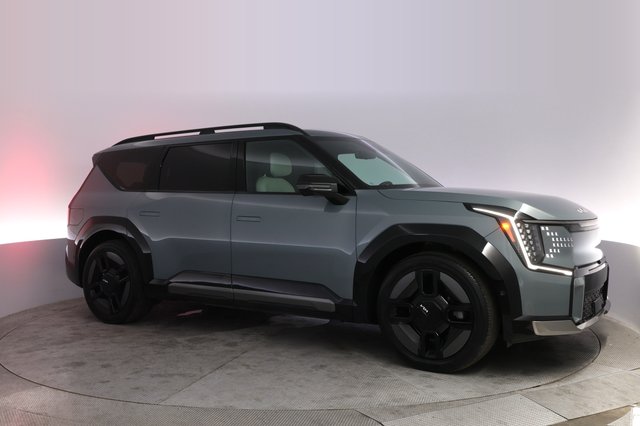 2024 Kia EV9 — photo 11 of 23