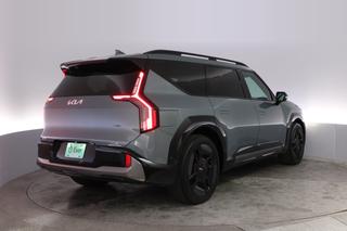 2024 Kia EV9 — photo 2 of 23