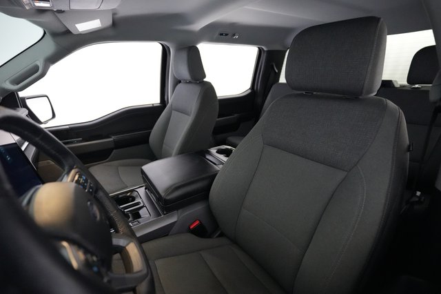 2024 Ford F-150 Lightning — photo 3 of 15