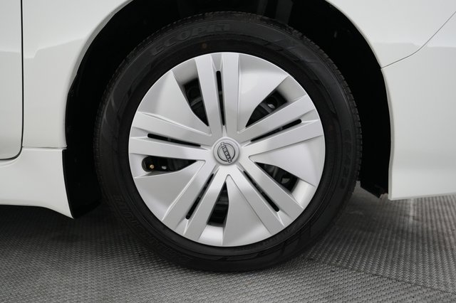 2025 Nissan LEAF — photo 15 of 19