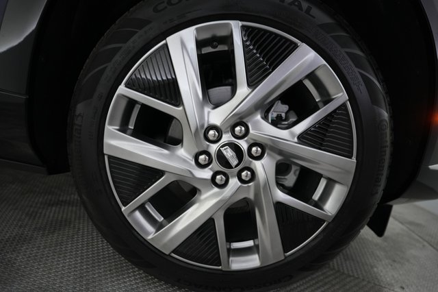 2025 Cadillac Optiq — photo 16 of 21