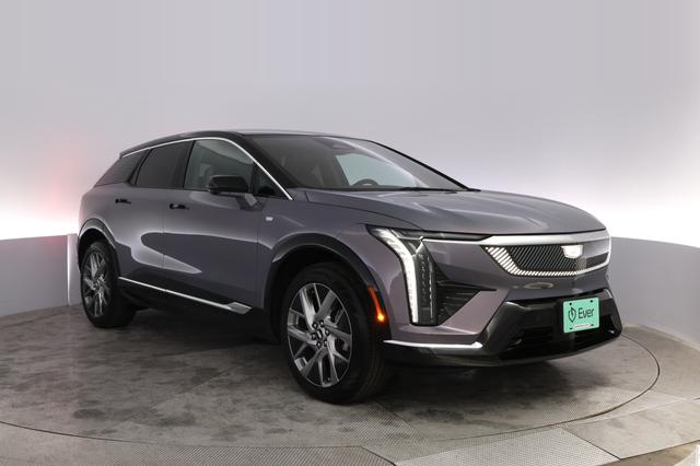 2025 Cadillac Optiq — photo 10 of 21