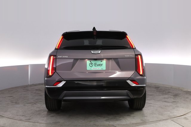 2025 Cadillac Optiq — photo 12 of 21