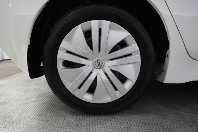 2024 Nissan LEAF — photo 17 of 20