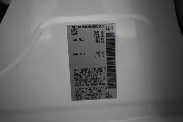2024 Nissan LEAF
