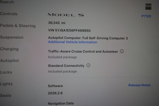 2023 Tesla Model S — photo 5 of 21