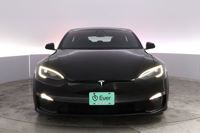2023 Tesla Model S — photo 9 of 21