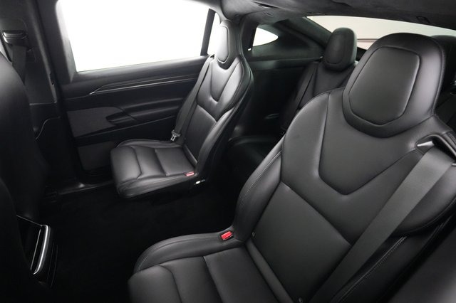 2023 Tesla Model X — photo 19 of 24