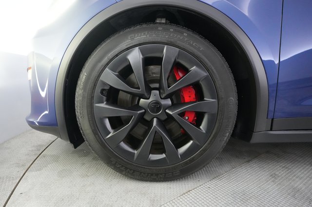 2023 Tesla Model X — photo 15 of 24