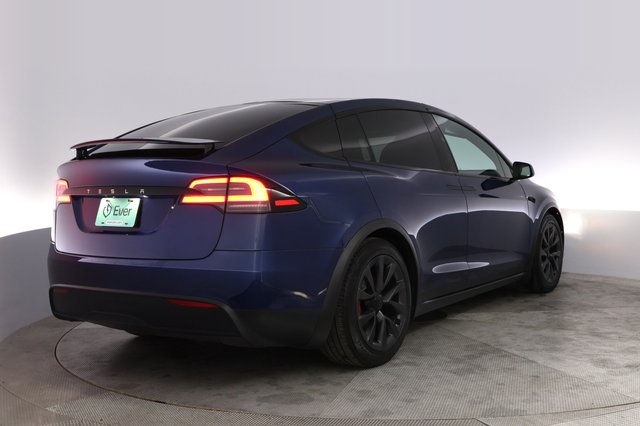 2023 Tesla Model X — photo 2 of 23