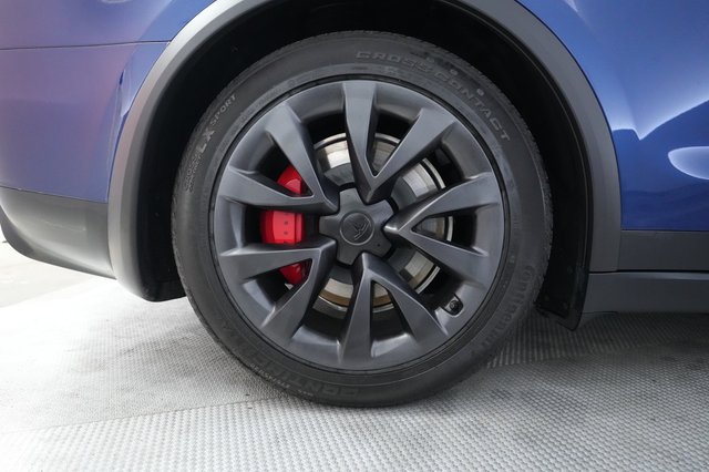 2023 Tesla Model X — photo 17 of 23