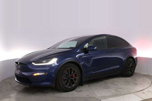 2023 Tesla Model X — photo 14 of 23