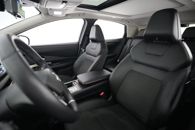 2024 Nissan Ariya — photo 3 of 23